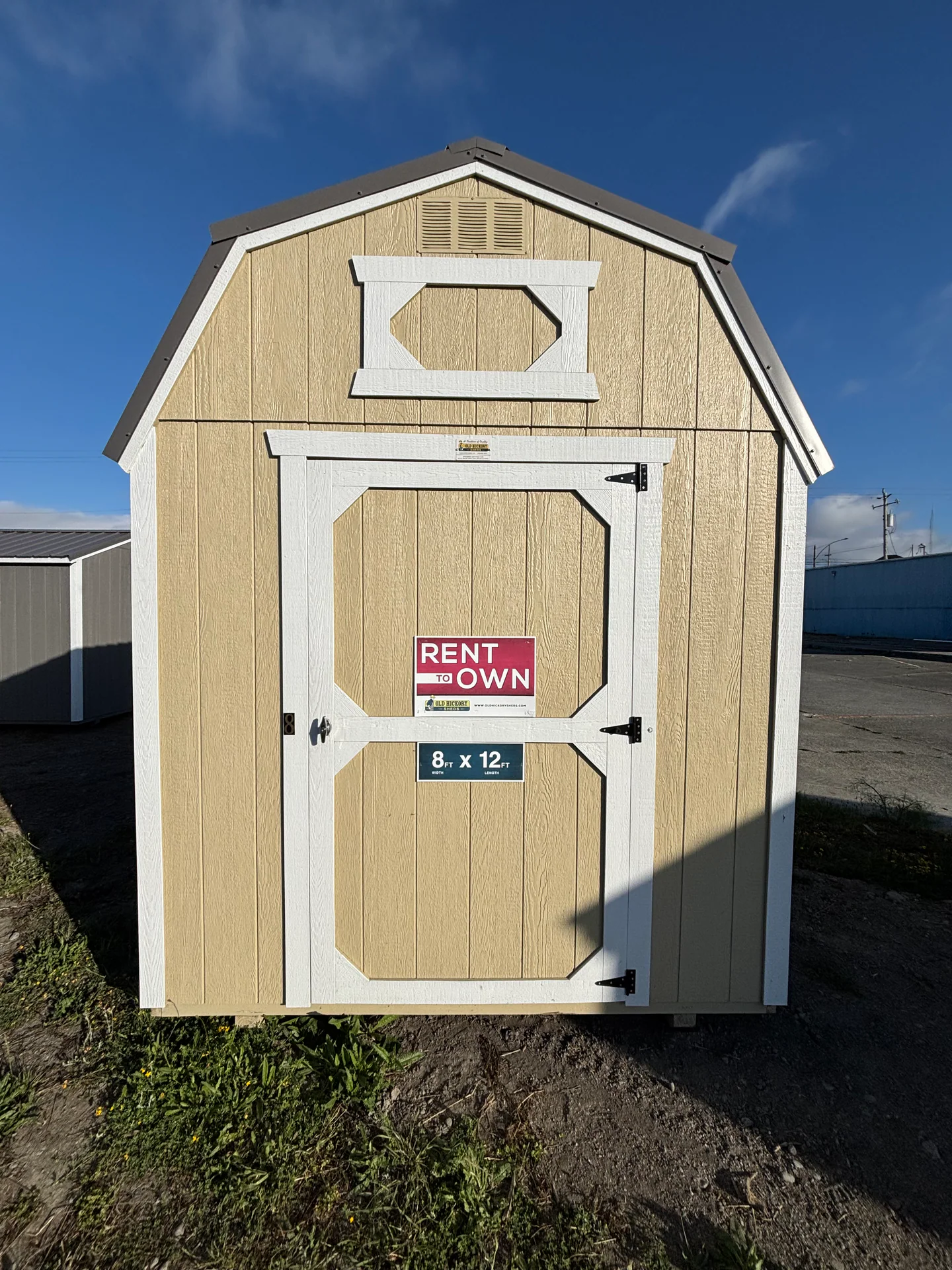 8 × 12 Lofted Barn at Eureka